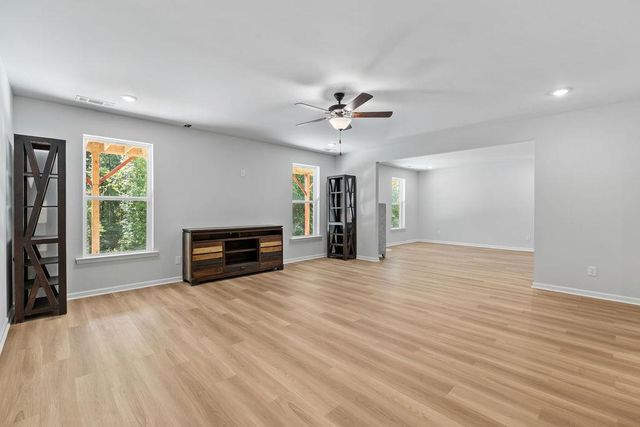 301 Delta Drive, Mcdonough, GA 30252