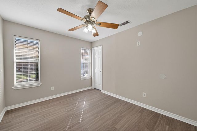 210 N Shirley Lane, Willis, TX 77378