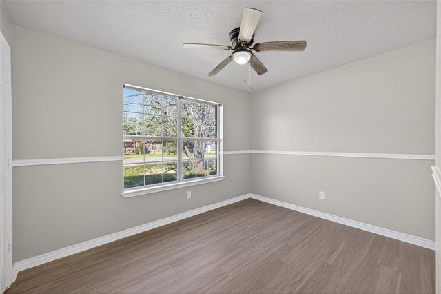 210 N Shirley Lane, Willis, TX 77378