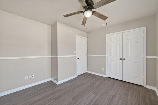 210 N Shirley Lane, Willis, TX 77378