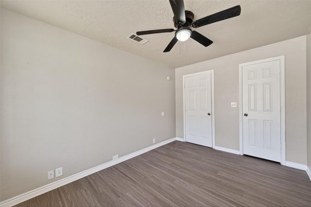 210 N Shirley Lane, Willis, TX 77378