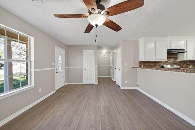 210 N Shirley Lane, Willis, TX 77378