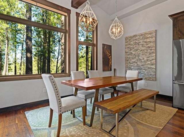 9098 Heartwood Drive, Truckee, CA 96161