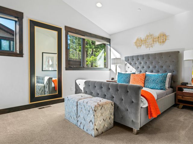 9098 Heartwood Drive, Truckee, CA 96161