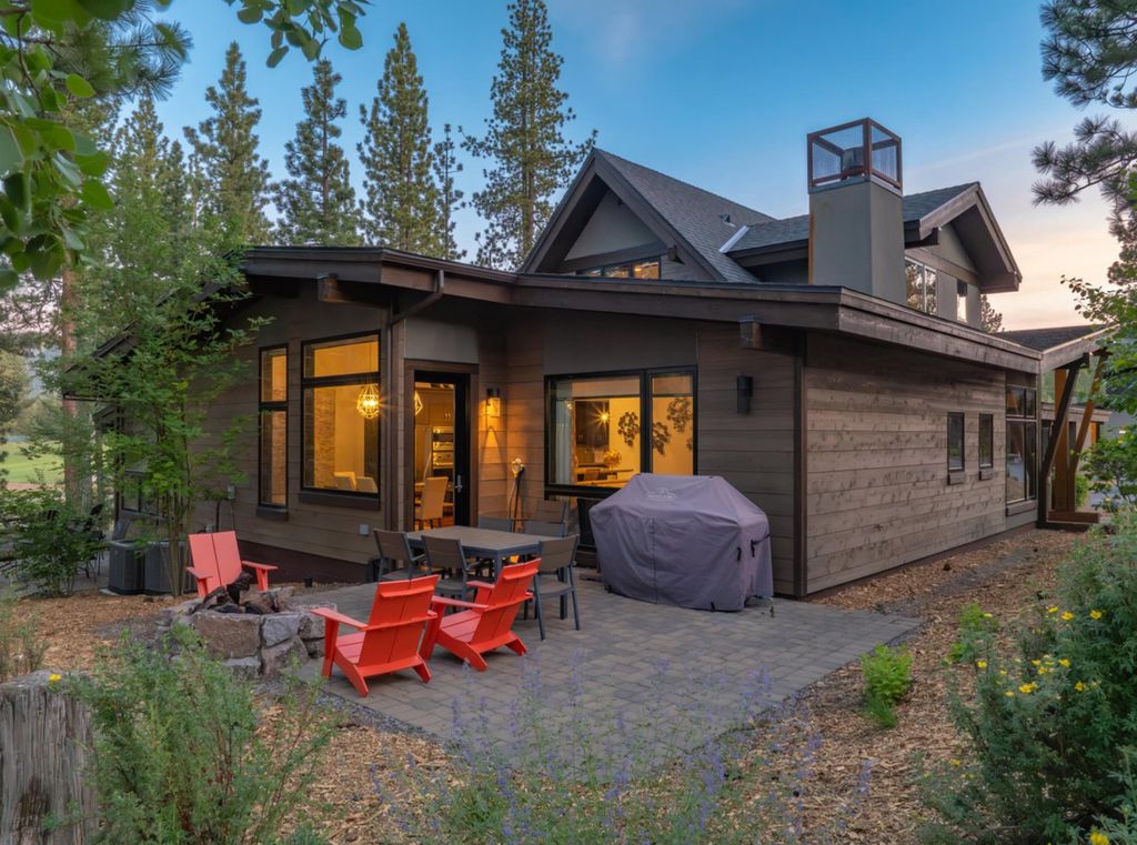 9098 Heartwood Drive, Truckee, CA 96161