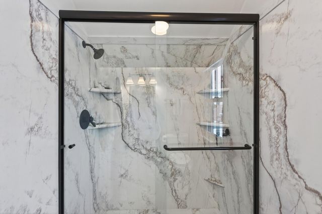 1885 Eleanor Avenue, Saint Paul, MN 55116