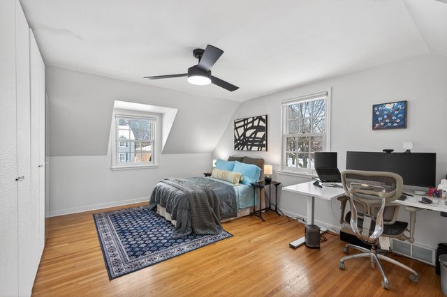 1885 Eleanor Avenue, Saint Paul, MN 55116