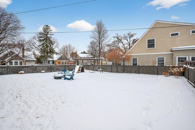 1885 Eleanor Avenue, Saint Paul, MN 55116