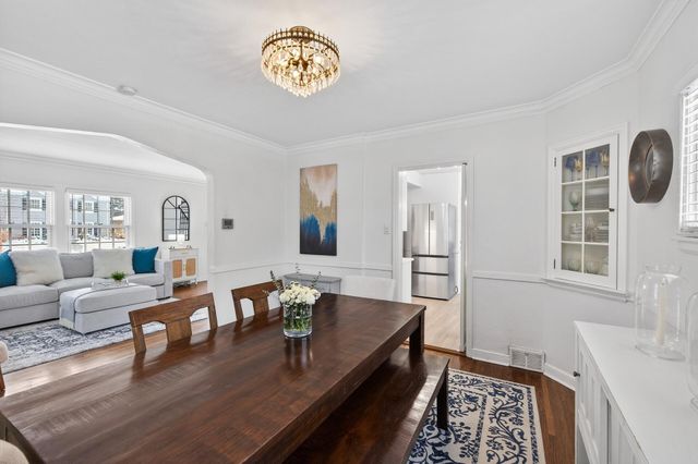 1885 Eleanor Avenue, Saint Paul, MN 55116