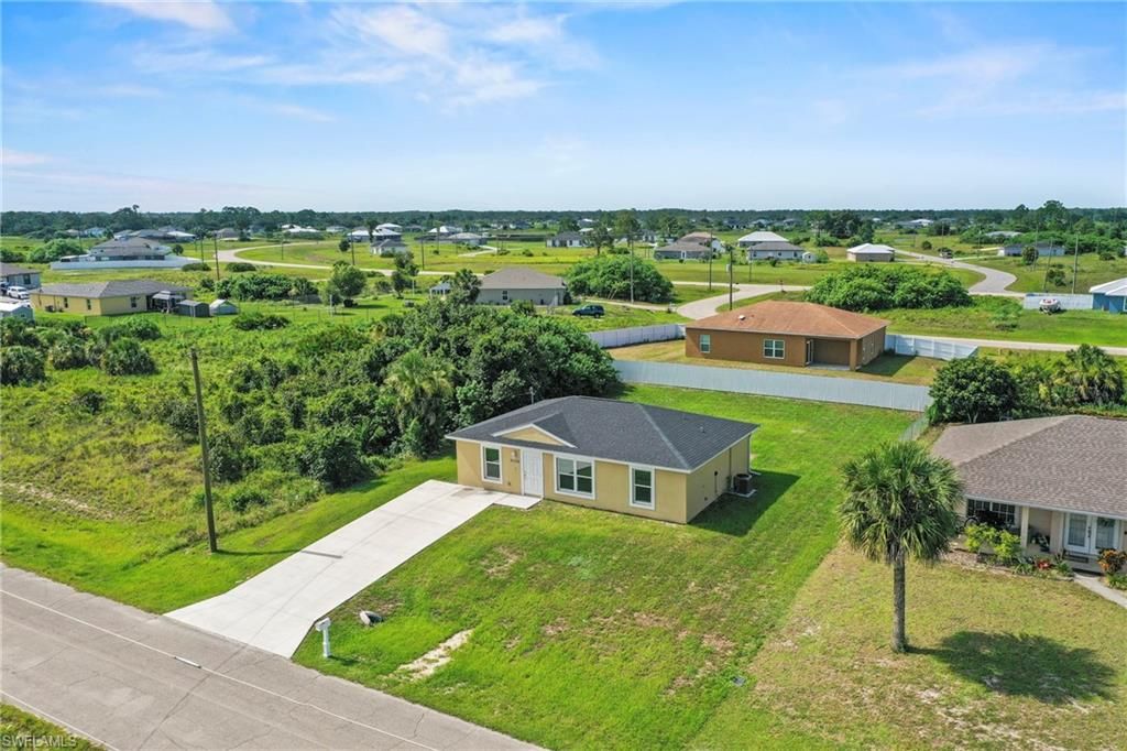 9026 Maywood CIR, LABELLE, FL 33935 — photo 3