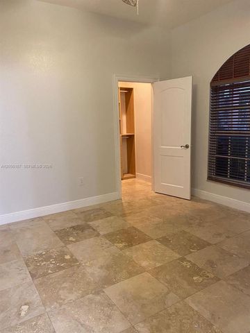 39** SW 144th Avenue A, Miami, FL 33175
