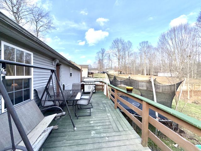 225 Lake Forrest Rd, Lynchburg, TN 37352