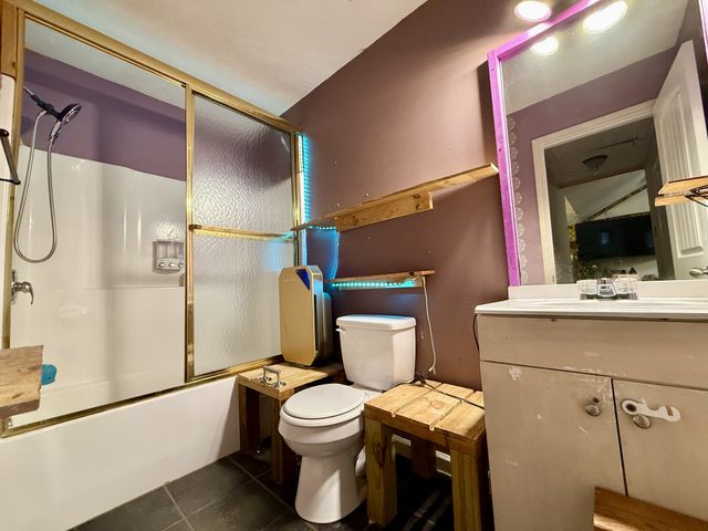 225 Lake Forrest Rd, Lynchburg, TN 37352