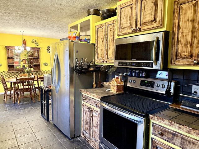 225 Lake Forrest Rd, Lynchburg, TN 37352