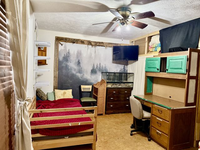 225 Lake Forrest Rd, Lynchburg, TN 37352