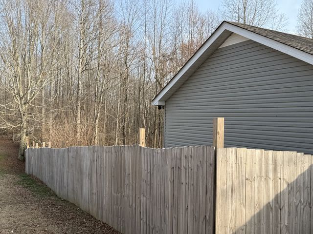 225 Lake Forrest Rd, Lynchburg, TN 37352