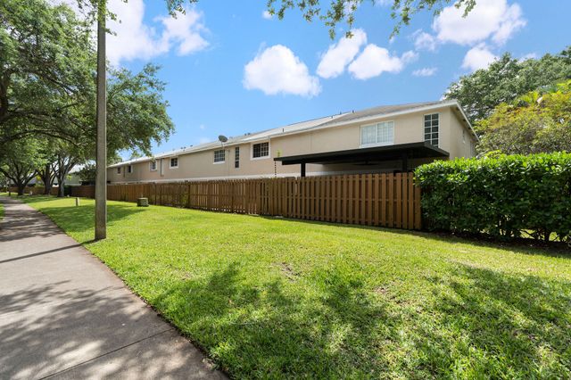 4952 SW 122nd Terrace, Cooper City, FL 33330