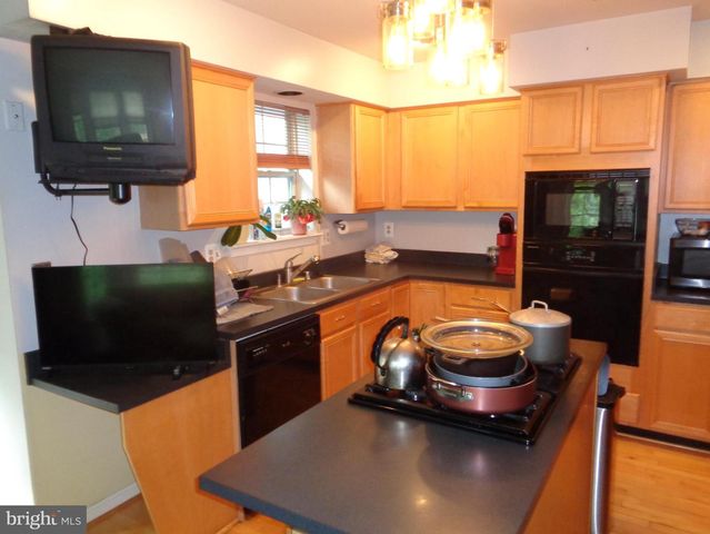 6515 POLYNESIAN LN, Glen Burnie, MD 21060