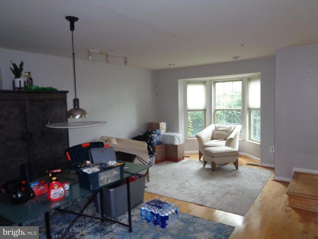 6515 POLYNESIAN LN, Glen Burnie, MD 21060