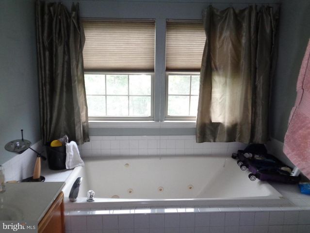 6515 POLYNESIAN LN, Glen Burnie, MD 21060