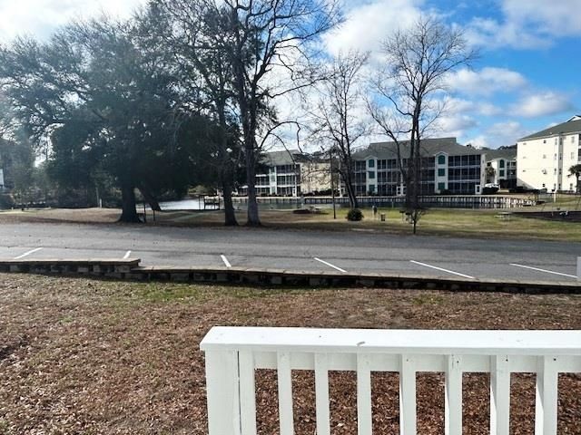 6 Robin Ave., Myrtle Beach, SC 29572