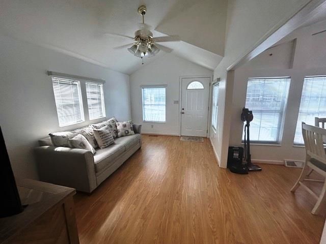 6 Robin Ave., Myrtle Beach, SC 29572