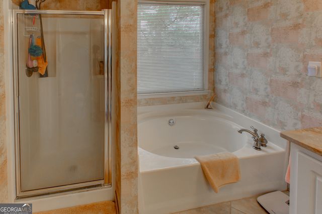 500 SE Nicole Court, Conyers, GA 30094