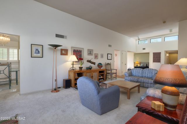 8556 N Arnold Palmer Drive, Tucson, AZ 85742