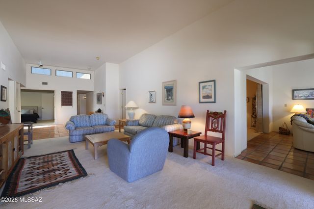 8556 N Arnold Palmer Drive, Tucson, AZ 85742