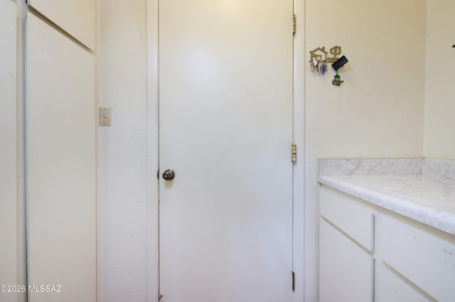 8556 N Arnold Palmer Drive, Tucson, AZ 85742