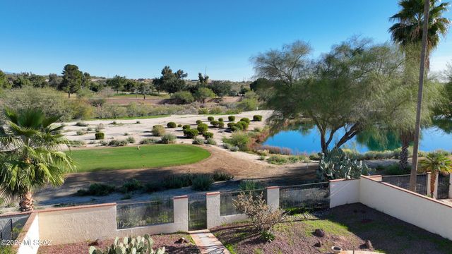 8556 N Arnold Palmer Drive, Tucson, AZ 85742