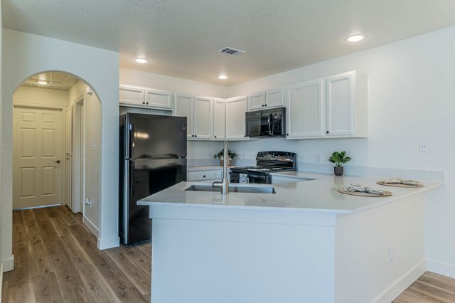 317 Jennifer Court, Weatherford, TX 76086