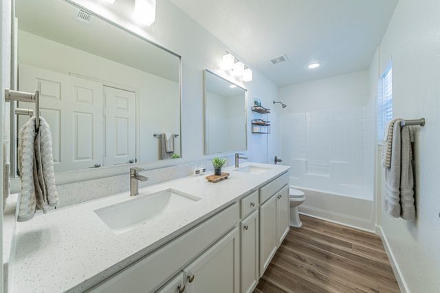 317 Jennifer Court, Weatherford, TX 76086