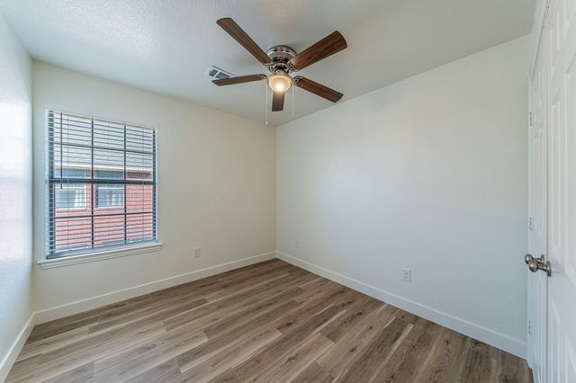 317 Jennifer Court, Weatherford, TX 76086