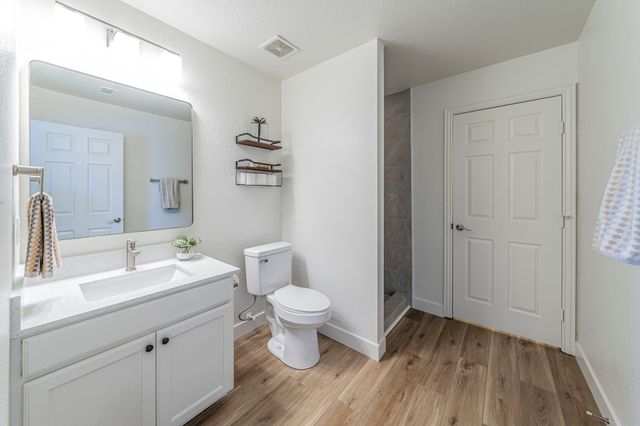 317 Jennifer Court, Weatherford, TX 76086