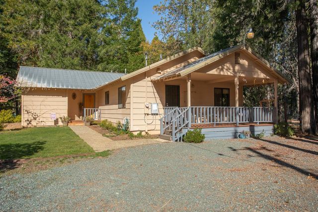 8945 Holmes Way, Brownsville, CA 95919