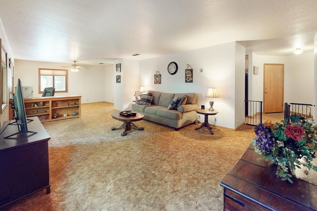 8945 Holmes Way, Brownsville, CA 95919