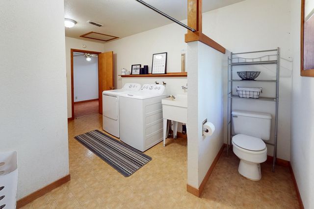 8945 Holmes Way, Brownsville, CA 95919