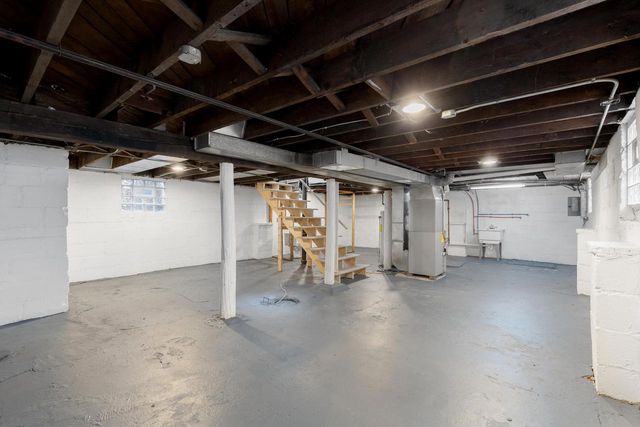 1320 S 64th STREET, West Allis, WI 53214