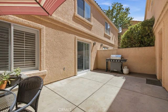 25114 Steinbeck Avenue B, Stevenson Ranch, CA 91381