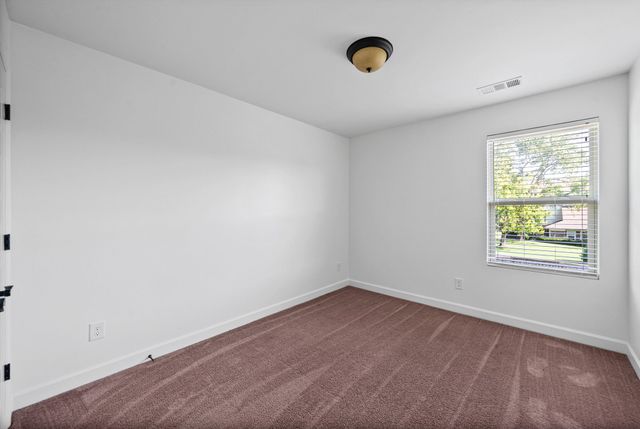 84 Nokes Dr, Hendersonville, TN 37075
