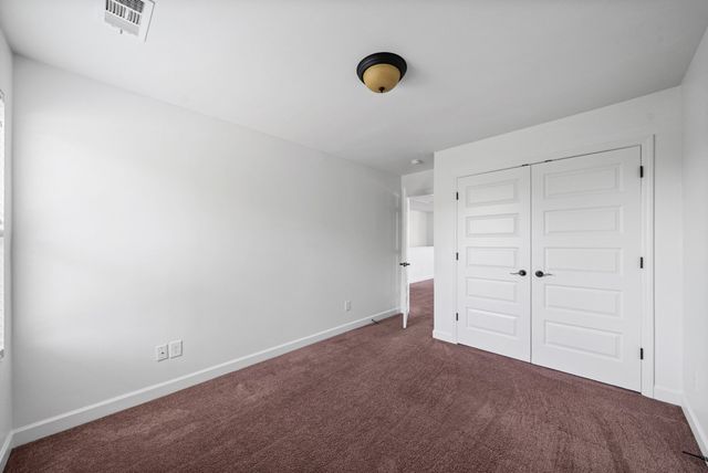 84 Nokes Dr, Hendersonville, TN 37075
