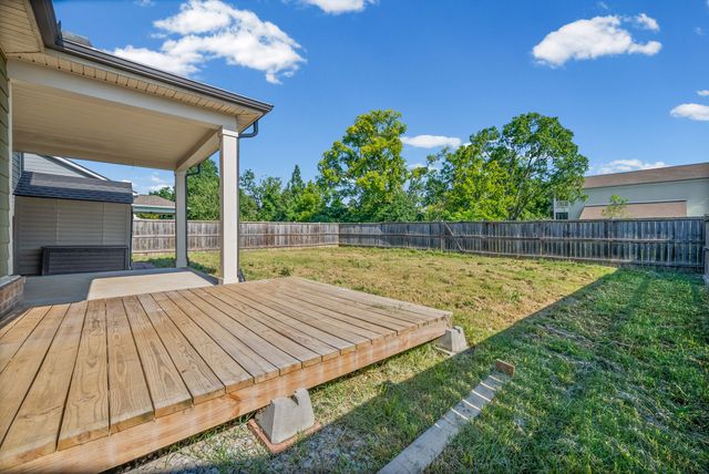 84 Nokes Dr, Hendersonville, TN 37075