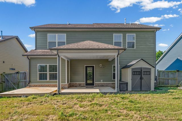84 Nokes Dr, Hendersonville, TN 37075
