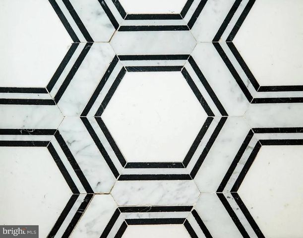 913 S DARIEN ST, Philadelphia, PA 19147