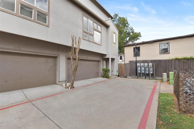 241 Lenox Street, Houston, TX 77011