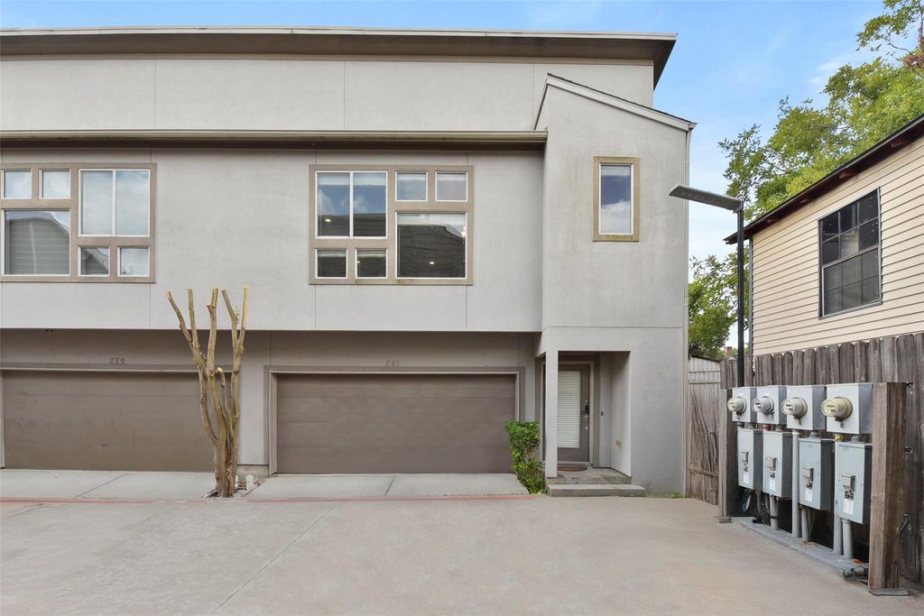 241 Lenox Street, Houston, TX 77011