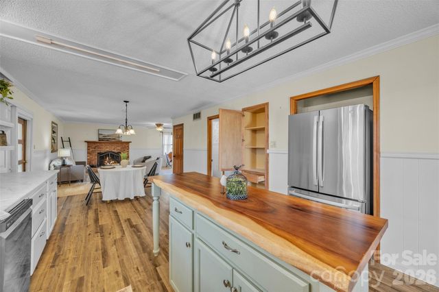 280 Forest Acres Lane, Taylorsville, NC 28681