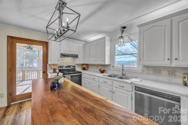 280 Forest Acres Lane, Taylorsville, NC 28681