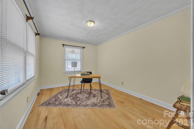 280 Forest Acres Lane, Taylorsville, NC 28681